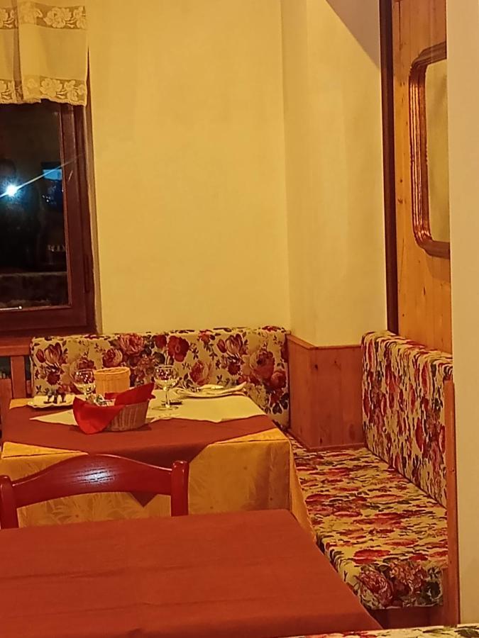 Albergo Martinet Vernante Exterior foto