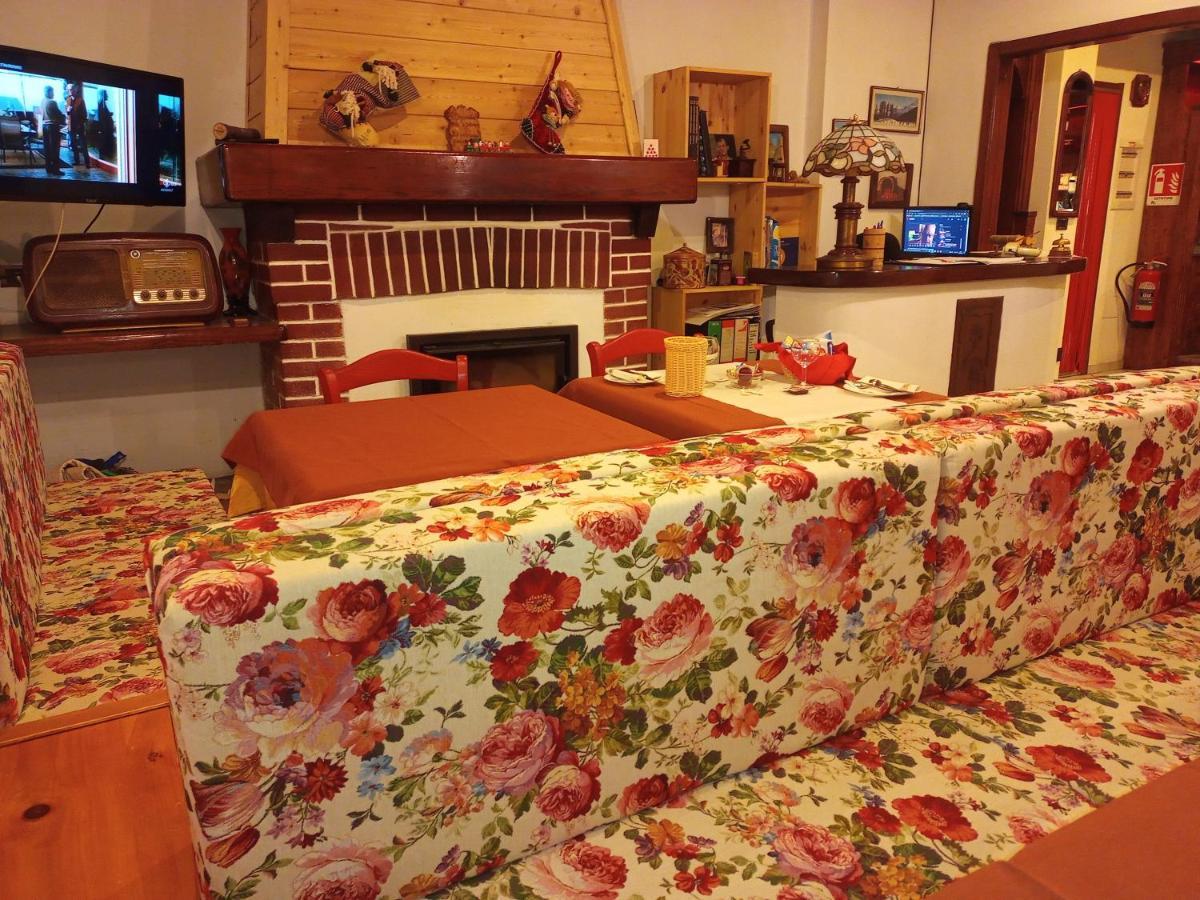 Albergo Martinet Vernante Exterior foto
