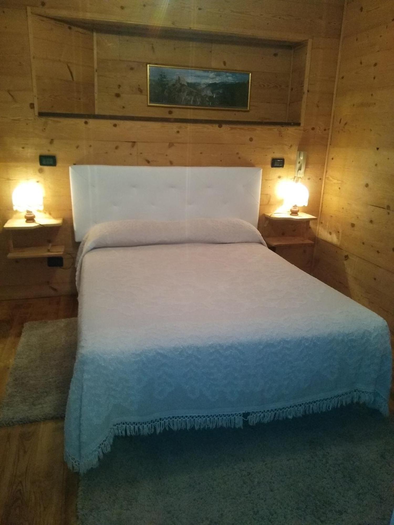 Albergo Martinet Vernante Exterior foto