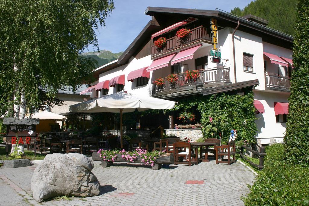 Albergo Martinet Vernante Exterior foto