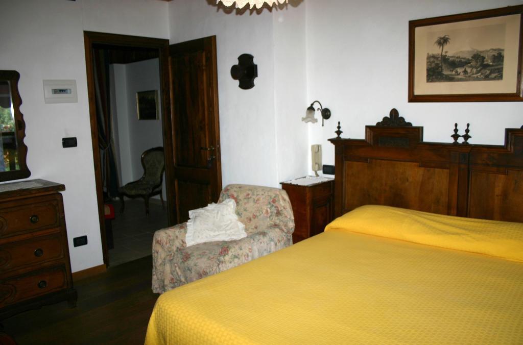 Albergo Martinet Vernante Zimmer foto