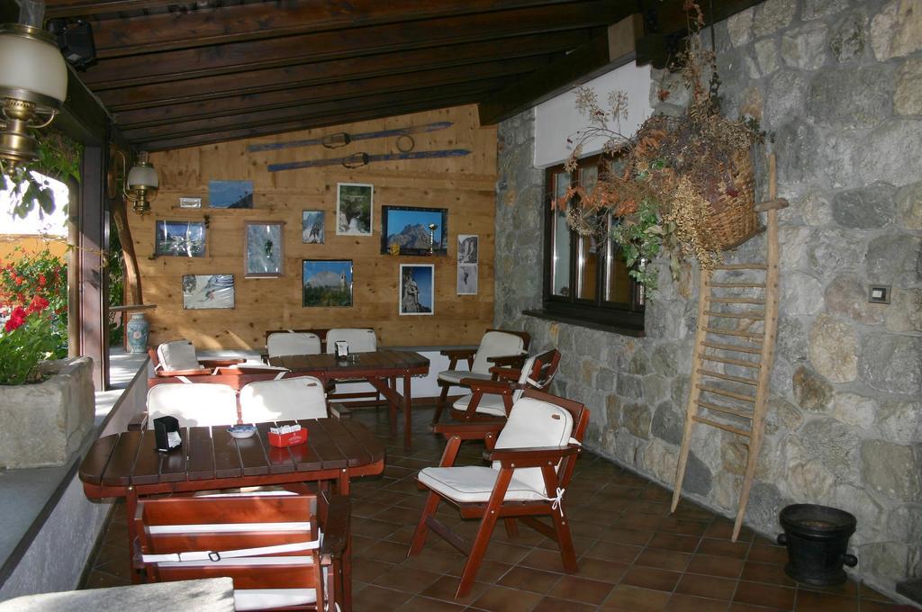 Albergo Martinet Vernante Exterior foto