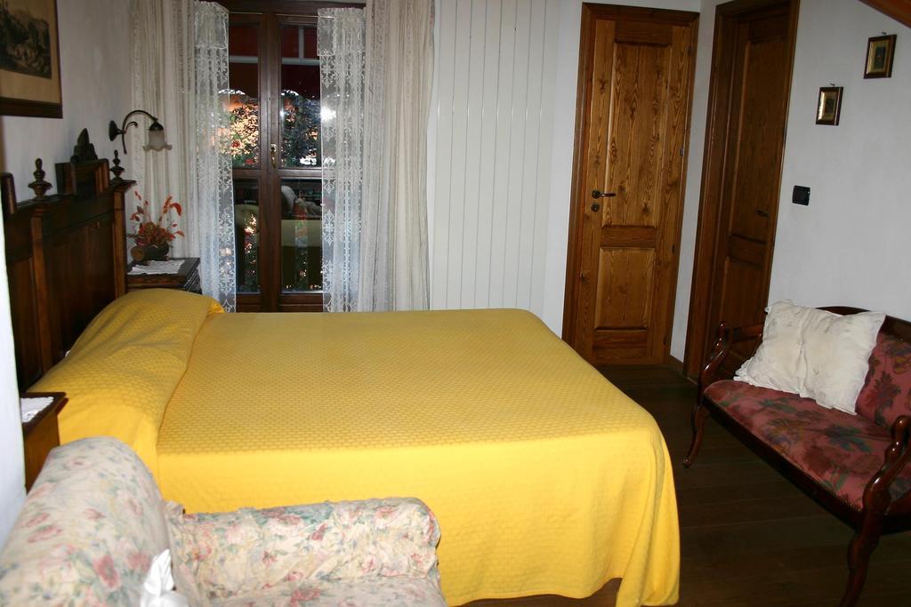 Albergo Martinet Vernante Exterior foto