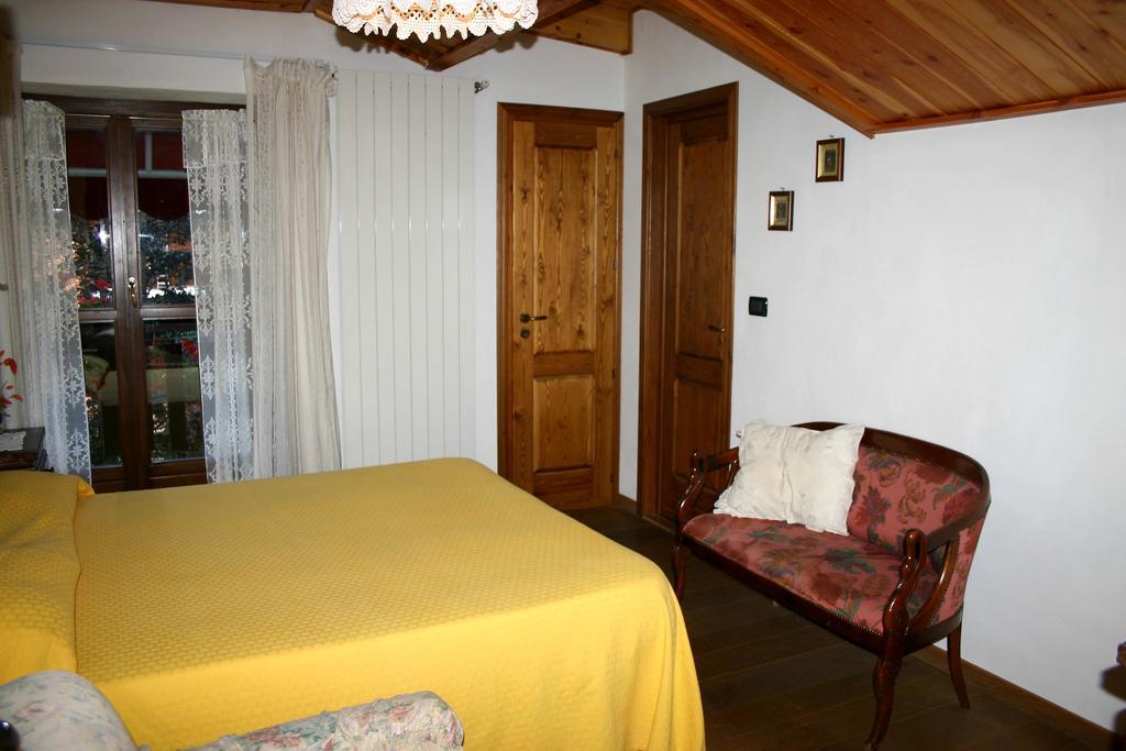 Albergo Martinet Vernante Exterior foto